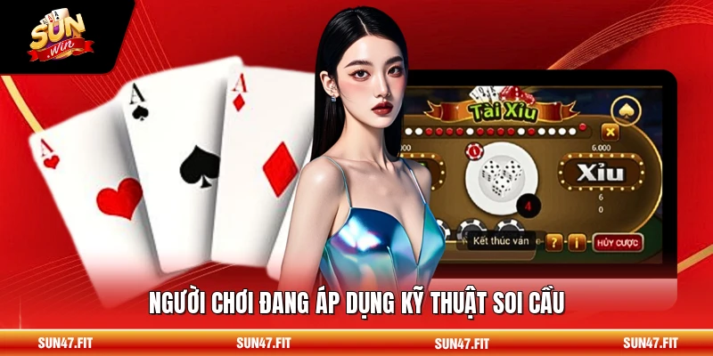 Cách Soi Cầu Tài Xỉu - Bí Quyết Thắng Lớn Cùng SUNWIN 3 Người chơi đang áp dụng kỹ thuật soi cầu